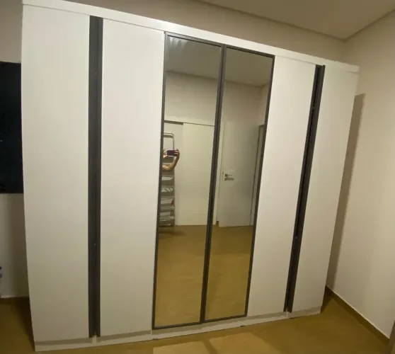 Vendo guarda roupas