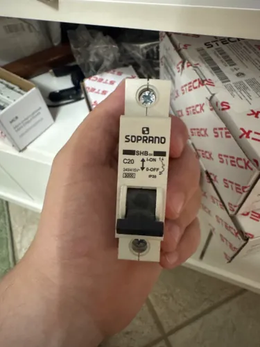 Disjuntor monopolar C20 soprano