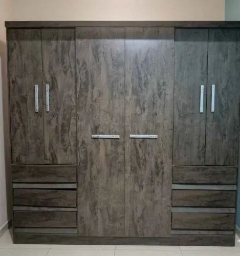 Guarda roupa de casa 6 gavetas semi novo