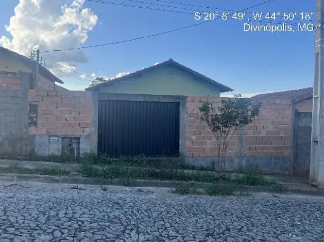 Oportunidade Única em DIVINOPOLIS - MG | Tipo: Casa | Negociação: Leilão | Situação: Imóve