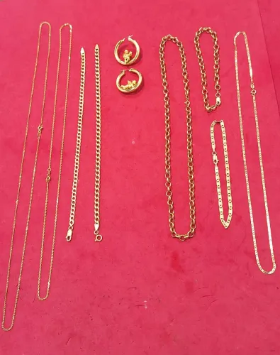 Peças de ouro 18k em excelente estado