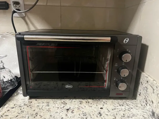 Vendo forno elétrico Oster 30L