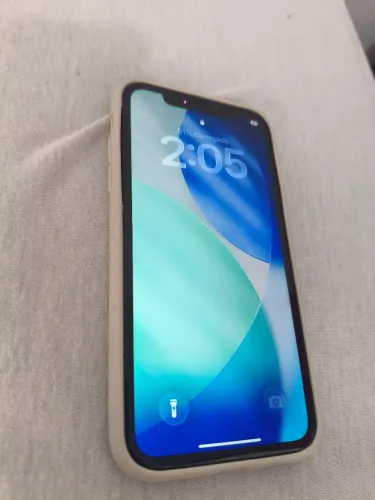 iPhone 11 64gb branco 