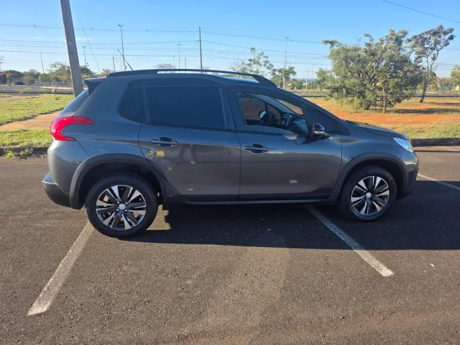 Peugeot 2008 Allure Pack 1.6 Flex 16V Aut. 2022