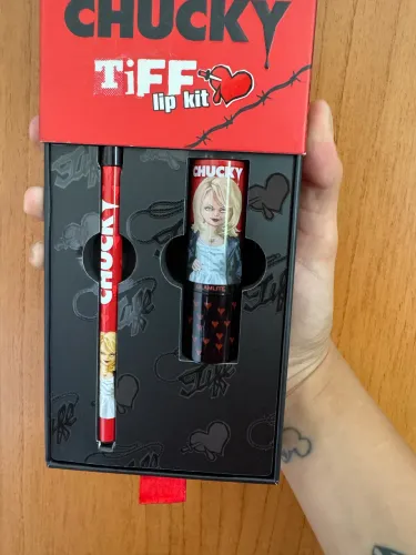 Kit Glamlite importado Chucky e tiffany batom e lápis