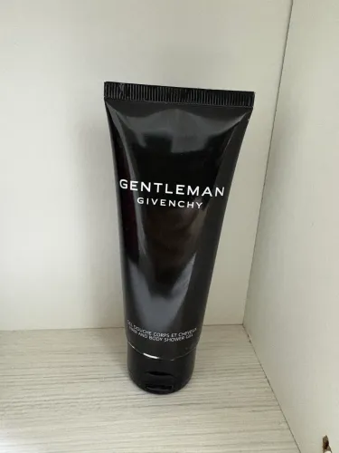 Gel de Banho Givenchy Gentleman 75ml Original - Importado