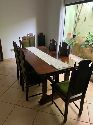 Jogo de jantar madeira maciça
