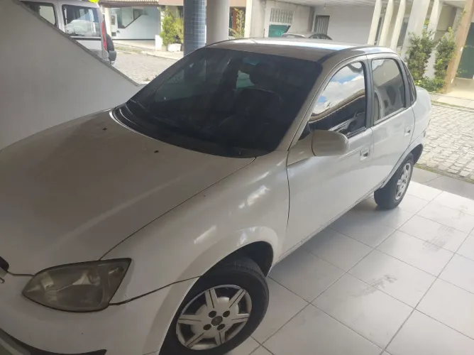 Chevrolet Classic Advantage 1.0 VHC Flexpower 4P 2015