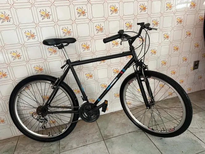 Bicicleta aro 26 aeros 21 marchas 