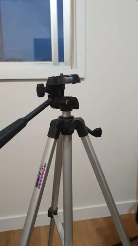 Tripé leve de alumínio para celular