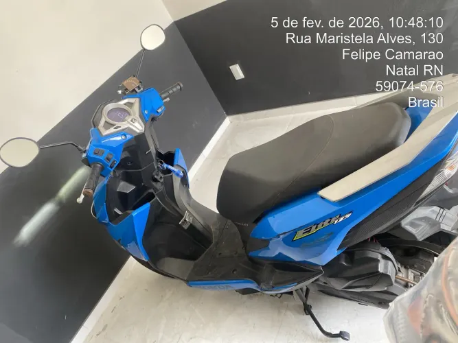 Vendo moto Honda Elite 125