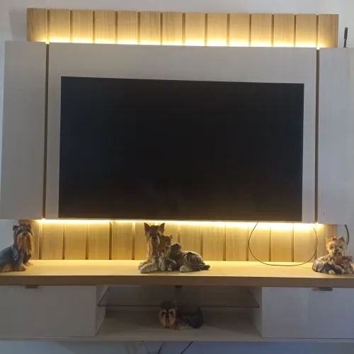 Smart TV 4K 50' Samsung + Painel com Led