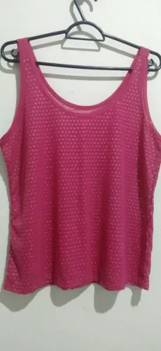 Camiseta em lantejoulas Damyller M