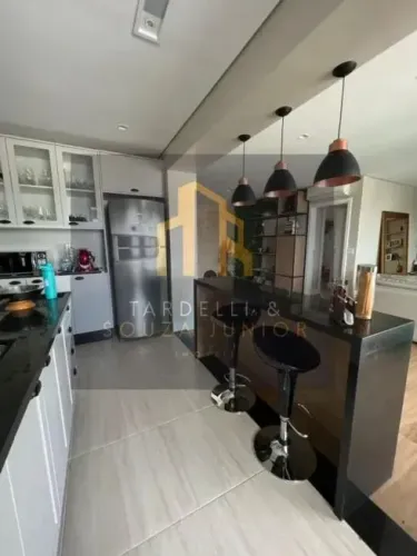 Imóvel para venda possui 133 metros quadrados com 4 quartos