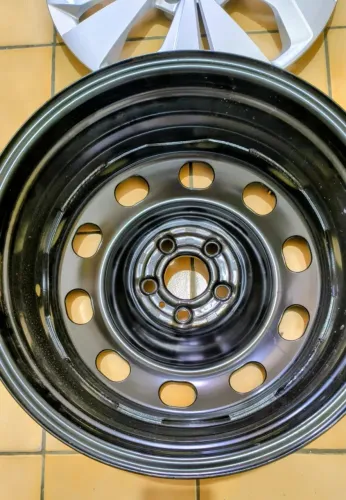 Roda De Ferro Aro 16 - VW- Nova - T-Cross (Original) Aro 16 (2026)