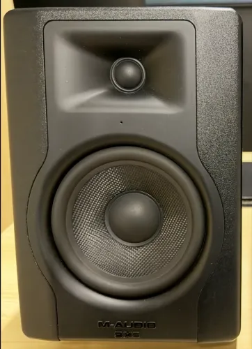 Monitor de referência M-Audio BX5 D3 autêntico