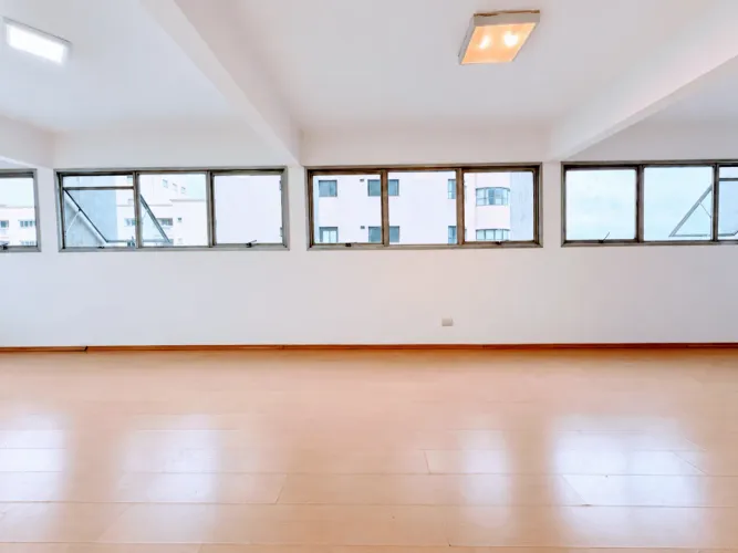 Apartamento para venda em Vila Mariana com 3 quartos, sendo 1 suíte, 121m²