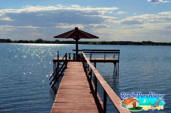 Rancho a venda beira rio Miguelópolis