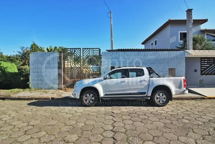 TERRENO à venda em Peruíbe, no bairro Stella Maris