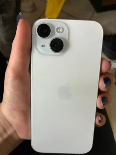 iPhone 15 128GB - Na garantia