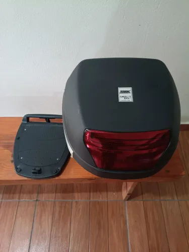 Baú para moto Smart box pro Tork 28 lt