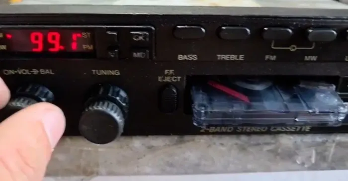 Rádio Toca Fitas Bosh Torino Funcionando.