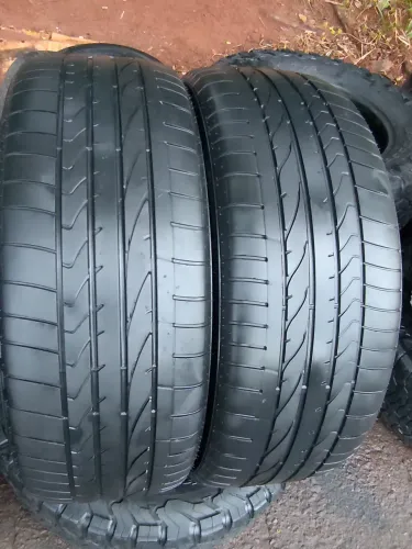 Pneus 255/50/20 seminovos 