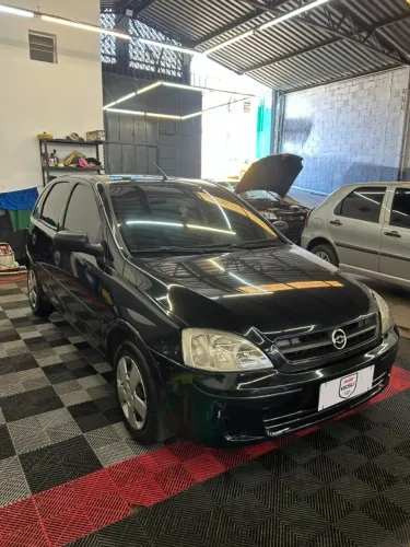 Chevrolet Corsa Hatchback 1.8 MPFI Flexpower 8V 5P 2004
