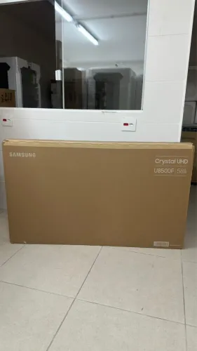 Smart TV Samsung 58 polegadas U8500F 58" Crystal UHD 4K 60Hz nova