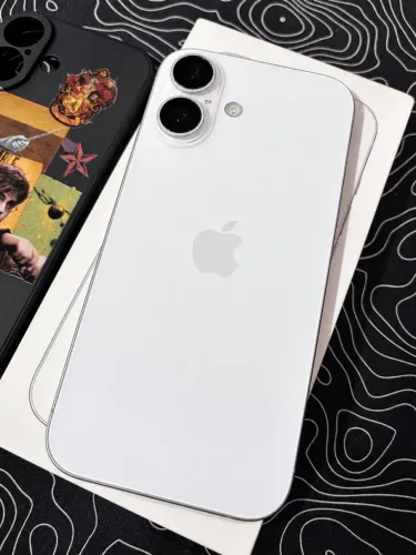 iPhone 16 128GB Branco | 100% Original | Caixa | 90% de Bateria