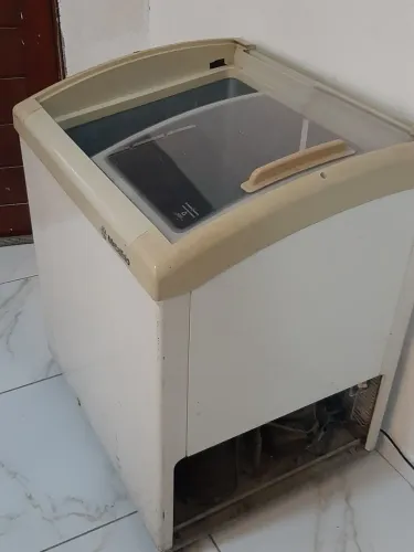 Freezer Metalfrio