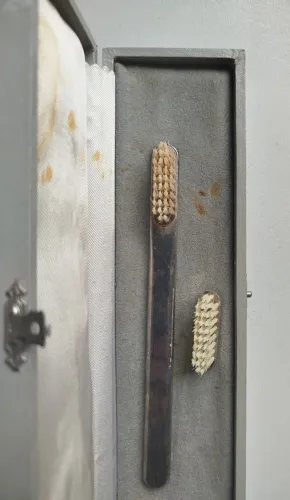 Escova Dental Antiga Vintage em Prata 925 - Marca Clik - Usado