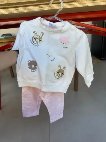 Roupas de bebê / infantil de menina