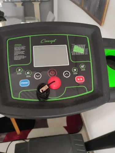 Vendo esteira eletrônica dream fitness 2.5