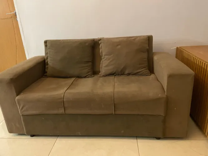 Vendo sofá 100