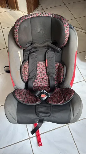 Cadeirinha fisher price 0 a 36 kilos