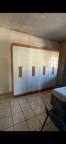 Guarda roupa excelente estado
