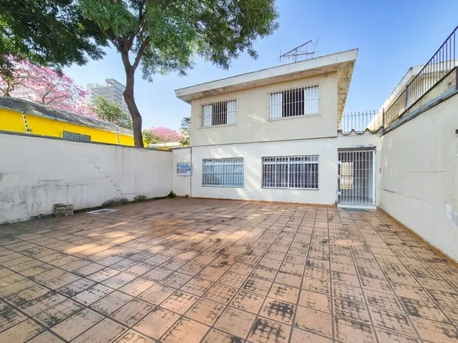 Casa Ampla à Venda no Brooklin Paulista 470m² de Terreno e 10 Vagas de Garagem