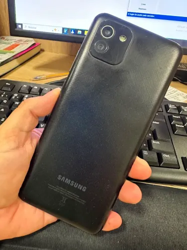 Sansung galaxy a03
