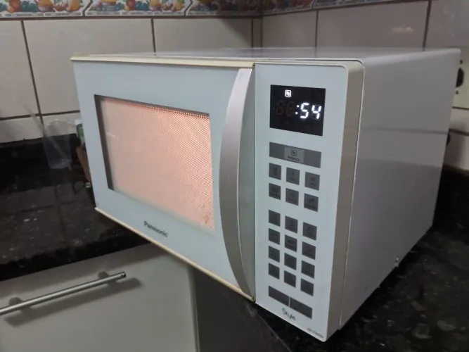 MICROONDAS PERFEITO ESTADO 32 L ENTREGA INCLUÍDA