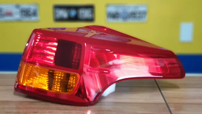 Lanterna Traseira Rav 4 2013 2014 2015 2016 ( Novo )