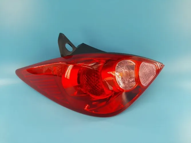 Esgotadoo Lanterna Tiida Ano:2006 Hacthback   Marca:Tyc