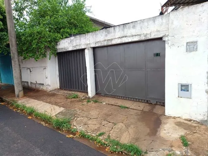 Venda de Casas / Padrão na cidade de Araraquara