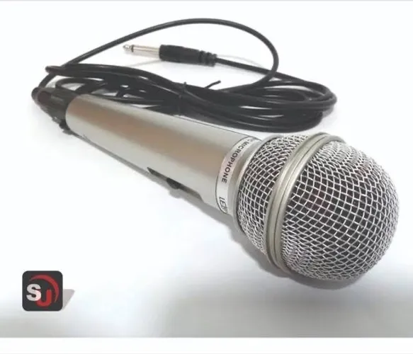 Microfone Com Fio 2,5m LELONG LE - 701 