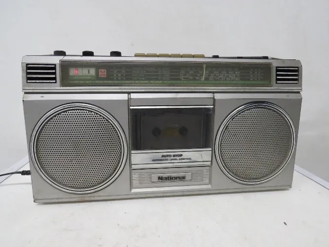 radio antigo bombox sharp