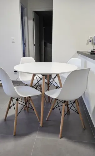 Cadeira Eames Eiffel Novas Lindas