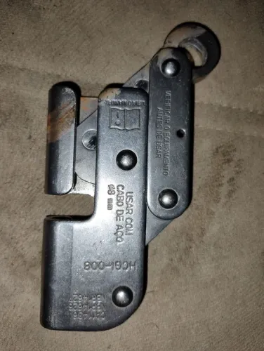 Vendo trava queda de inox.