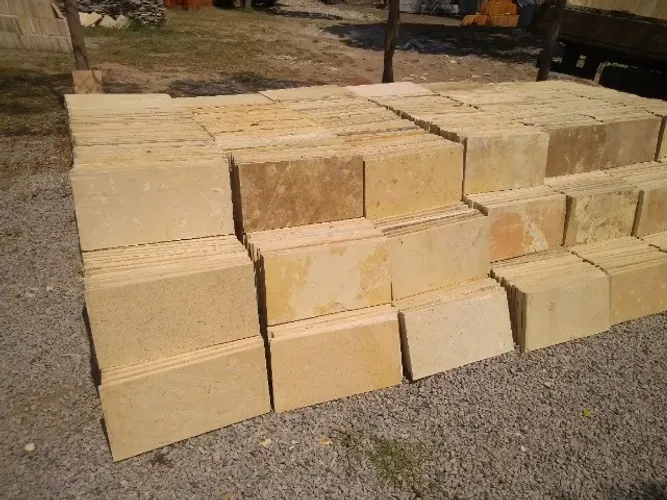 Pedra Cariri 25x50 Amarela