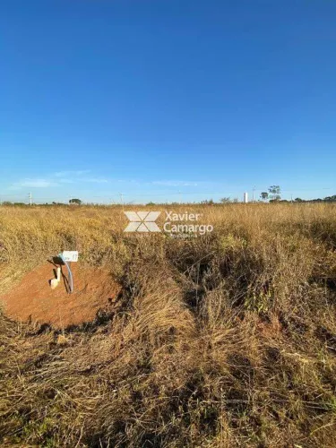 Terreno em condomínio à venda no Portal das Laranjeiras - Corumbataí-SP