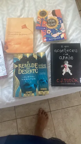Livros Diversos - Ótimos para sua estante!